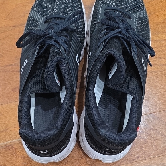 On Running Black and Gray Athletic Shoes - Picture 4 of 5